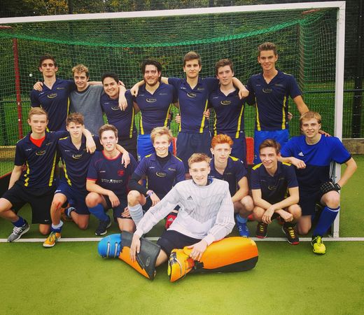 Mens D