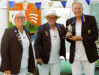 Men's Junior Champion Steve Moss